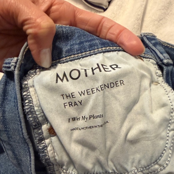 MOTHER Ankle Cropped Blue Jeans - Picture 3 of 4